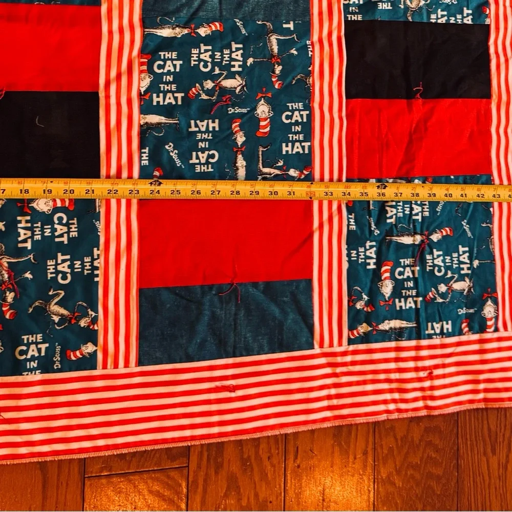 Handmade Dr Seuss Cat in the Hat quilt! One of a kind!